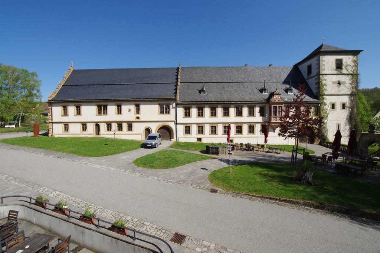 Klostergasthof Hotel Münnerstadt Buitenkant foto